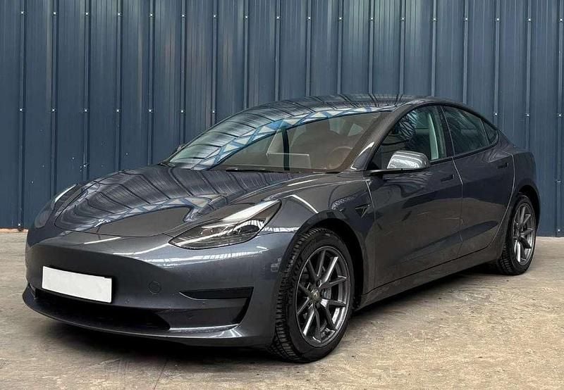 Occasion Tesla Model 3 Standard Range 208 kW (284 ch) 2022 Gris Berline