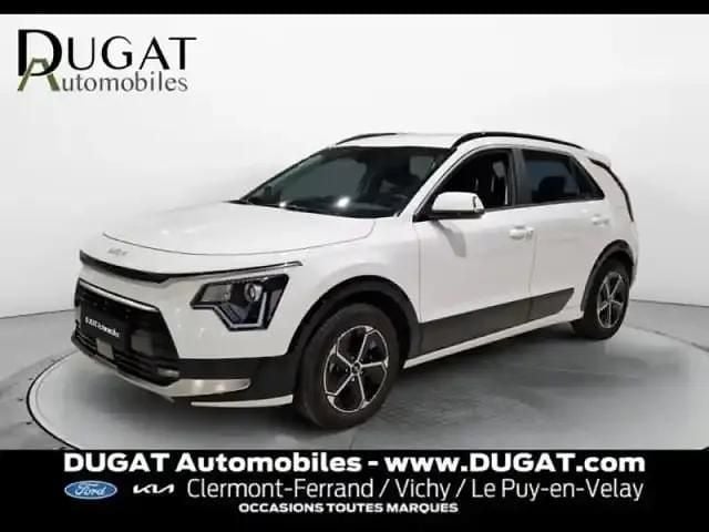 Blanc Occasion 2023 Kia Niro Active SUV | 24 490 € (Prix juste) - Image 1/4
