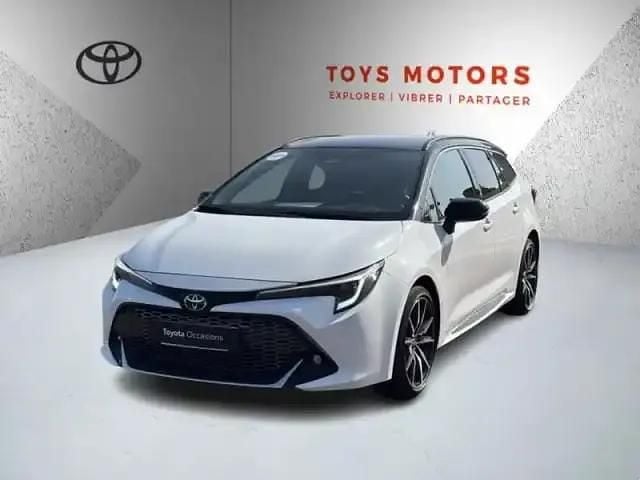 Blanc Utilisé 2024 Toyota Corolla Sport Coupé | 30 490 € - Image 1/4