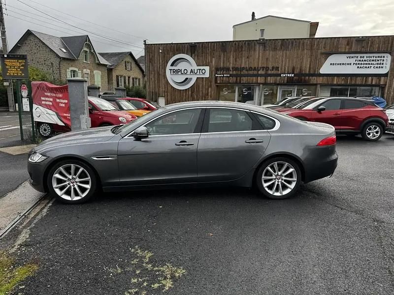 Occasion Jaguar XF Prestige 179 ch (131 kW) 2016 Gris Berline