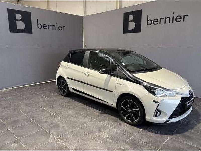 Occasion 2017 Toyota Yaris Hybrid Berline | 15 980 € (Prix juste) - Image 1/1