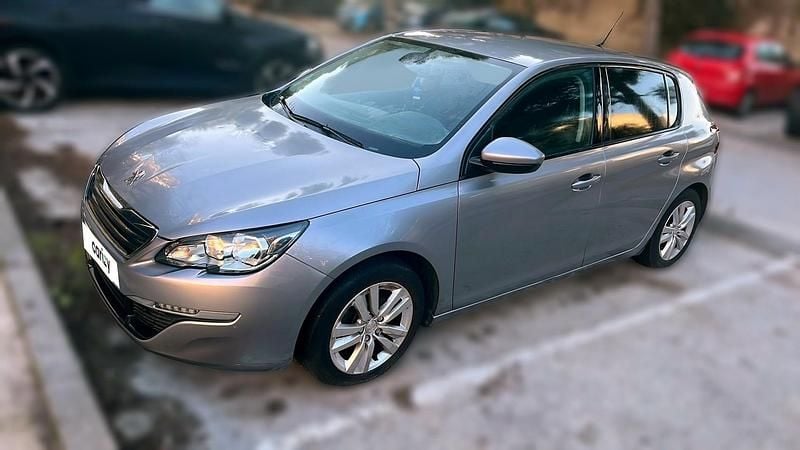 Gris Occasion 2017 Peugeot 308 Business-Line Berline | 10 490 € (Super prix) - Image 1/4