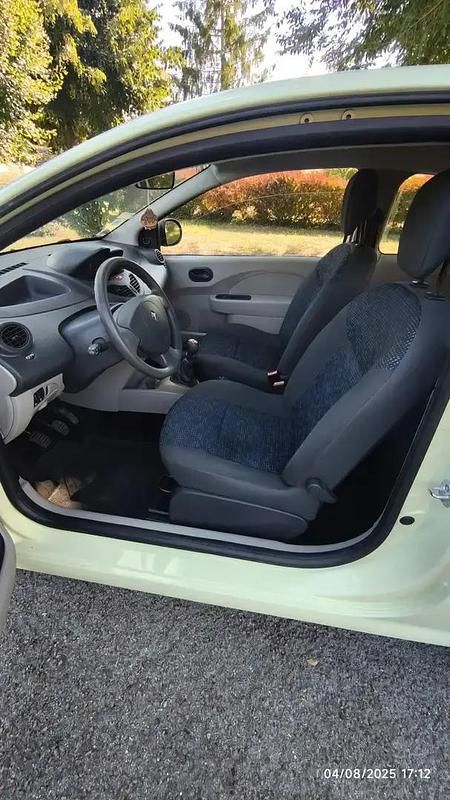 Vert Utilisé 2009 Renault Twingo Citadine | 3 500 € (Prix juste) - Image 1/4