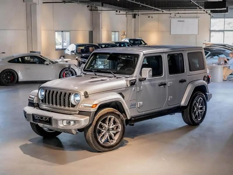 Gris Occasion 2024 Jeep Wrangler Sahara SUV | 75 900 € - Image 1/4