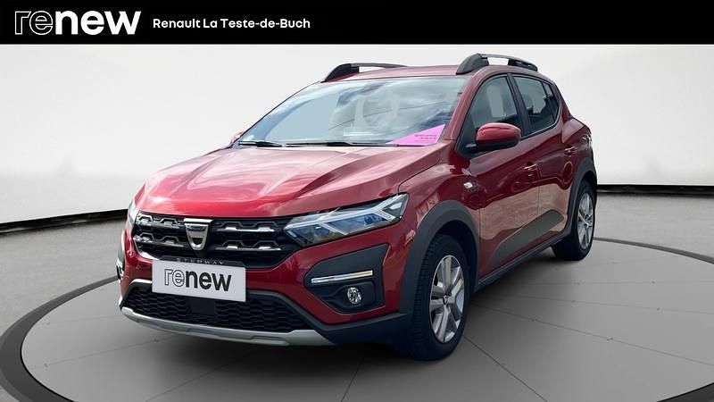 Rouge Utilisé 2021 Dacia Sandero Comfort Citadine | 14 490 € (Prix juste) - Image 1/4