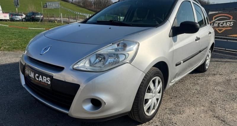 Occasion Renault Clio GrandTour Expression 69 ch (50 kW) 2009 Gris Break