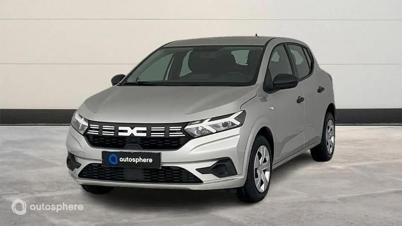 Gris Utilisé 2023 Dacia Sandero Essentiel Citadine | 13 499 € (Bon prix) - Image 1/4