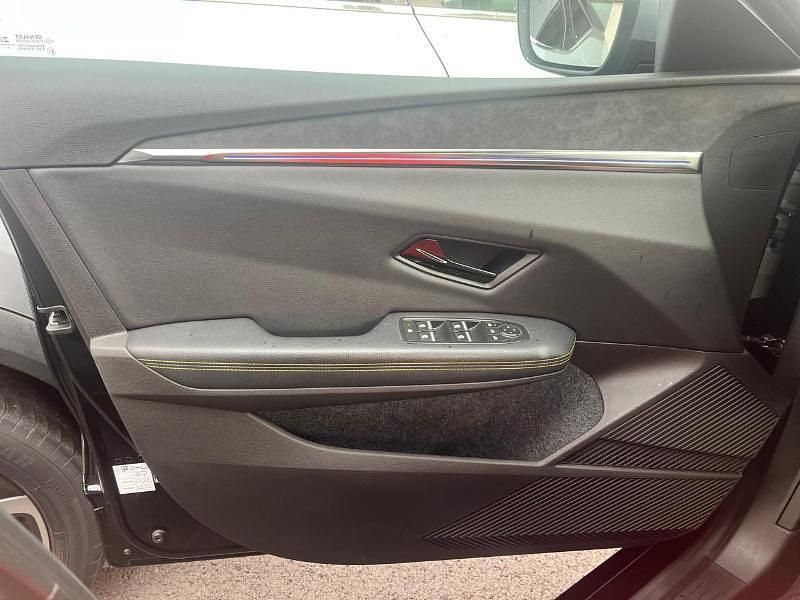 Occasion Renault Megane E-Tech Techno 161 kW (220 ch) 2022 Noir Berline