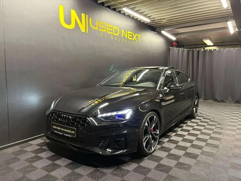 Noir Occasion 2024 Audi A5 Sportback Sport Citadine | 49 900 € (Prix juste) - Image 1/4