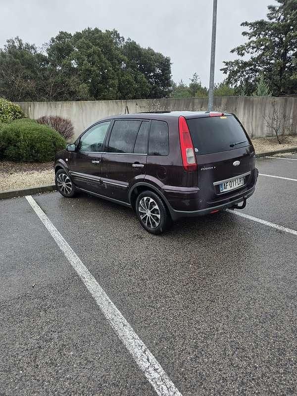 Occasion Ford Fusion 90 ch (66 kW) 2009 Monospace