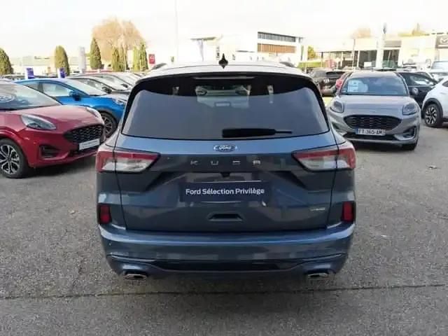 Occasion Ford Kuga ST-Line 152 ch (111 kW) 2023 Bleu azur métallisée SUV