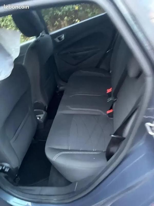 Occasion Ford Fiesta 80 ch (58 kW) 2013 Citadine