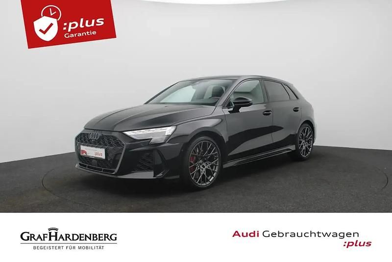 Noir Utilisé 2024 Audi RS3 Sportback Sport Citadine | 62 980 € - Image 1/4