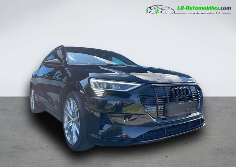 Utilisé 2020 Audi e-tron Sport SUV | 37 400 € (Prix juste) - Image 1/4