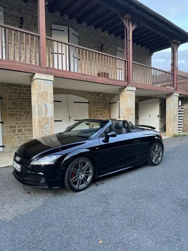 Utilisé 2011 Audi TT Roadster S-Line Cabriolet | 16 990 € - Image 1/4