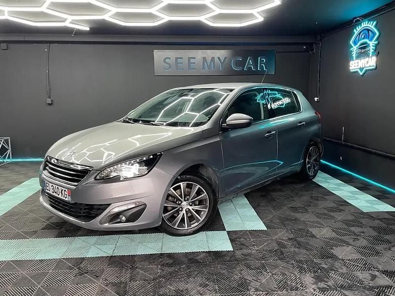 Gris Occasion 2016 Peugeot 308 Berline | 8 790 € (Bon prix) - Image 1/4