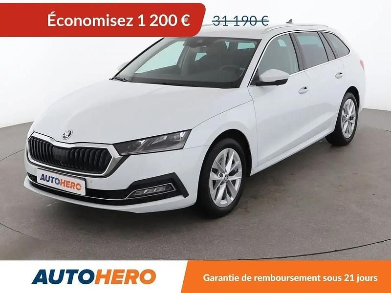 Blanc Utilisé 2023 Skoda Octavia Style Break | 29 390 € (Prix juste) - Image 1/2