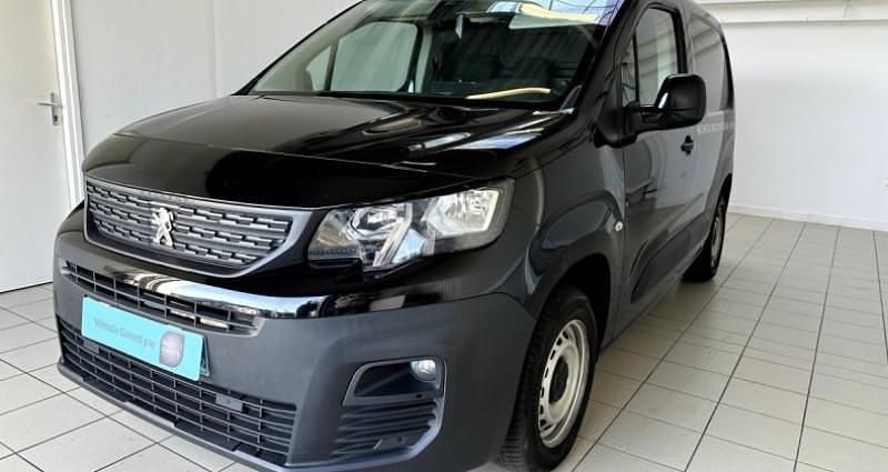 Noir Occasion 2022 Peugeot Partner Monospace | 15 490 € (Prix juste) - Image 1/4