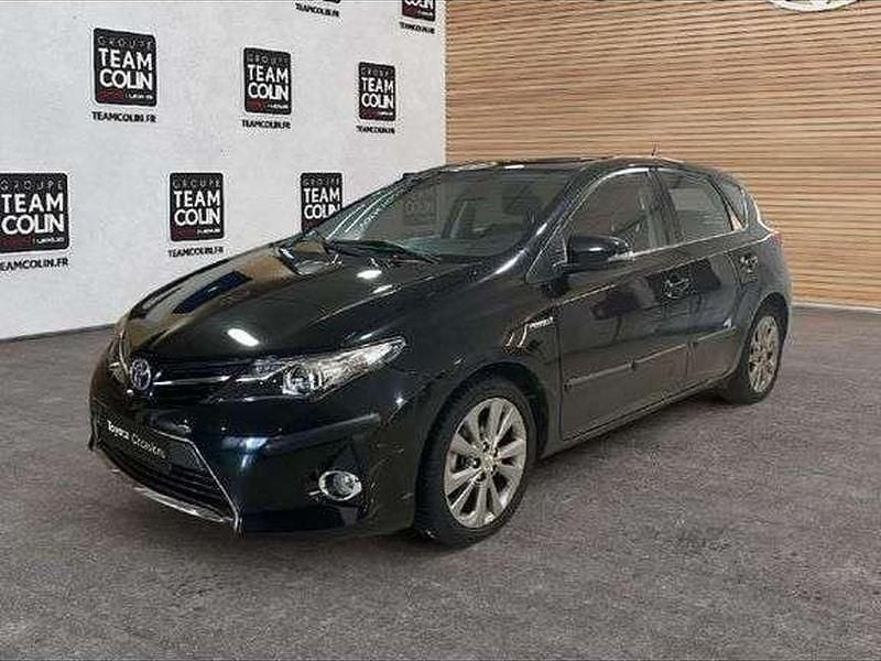 Utilisé 2012 Toyota Auris Hybrid Berline | 14 880 € (Prix assez cher) - Image 1/1