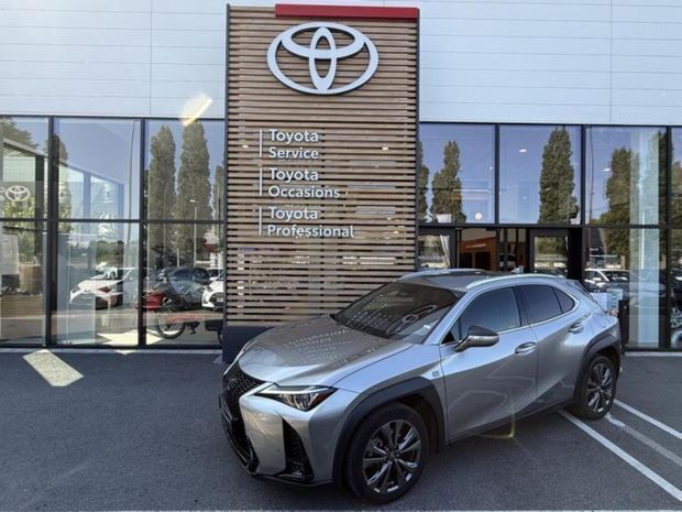 Gris Utilisé 2024 Lexus UX 300h Sport Design Packet SUV | 31 980 € - Image 1/4