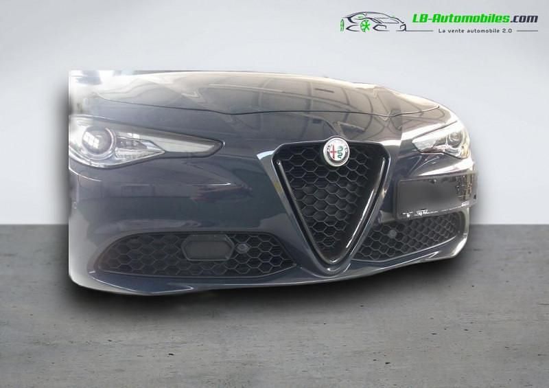 Utilisé 2018 Alfa Romeo Giulia Berline | 27 900 € (Bon prix) - Image 1/4