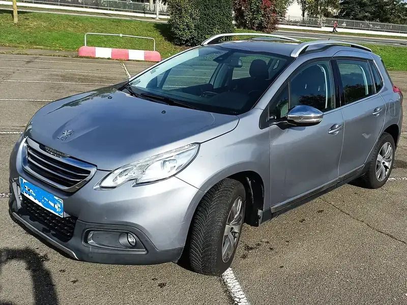 Gris Utilisé 2016 Peugeot 2008 S SUV | 9 500 € (Super prix) - Image 1/4