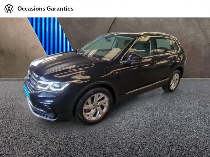 Noir Utilisé 2021 VW Tiguan Elegance SUV | 33 990 € (Prix juste) - Image 1/4