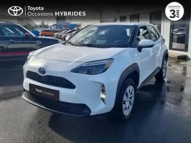 Blanc Utilisé 2023 Toyota Yaris Hybrid SUV | 22 490 € (Prix juste) - Image 1/4