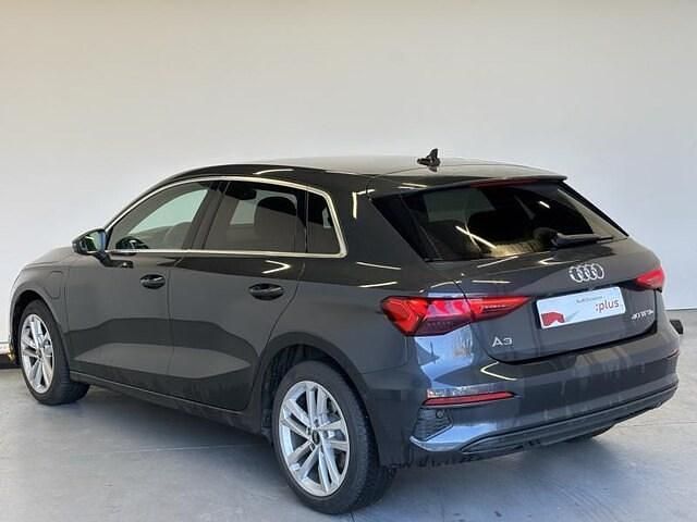 Occasion Audi A3 Sportback e-tron Business 150 ch (110 kW) 2024 Gris manhattan métallisé Citadine