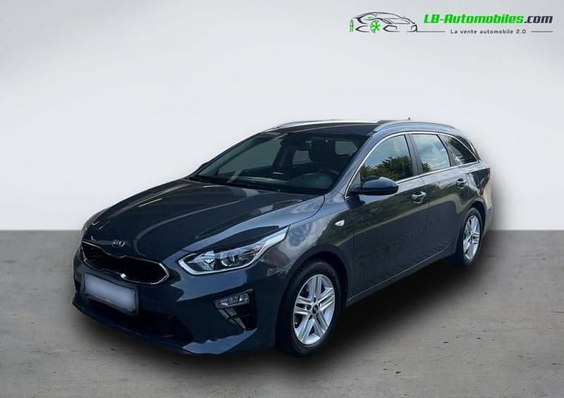 Utilisé 2020 Kia Ceed Berline | 22 900 € (Prix juste) - Image 1/4
