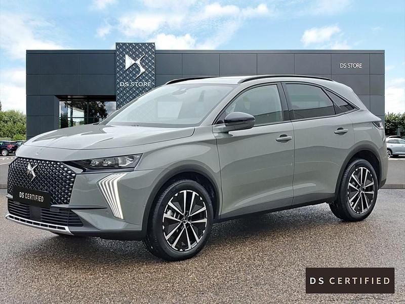 Gris Nouvelle 2025 DS Automobiles DS7 Crossback SUV | 40 990 € (Prix juste) - Image 1/4