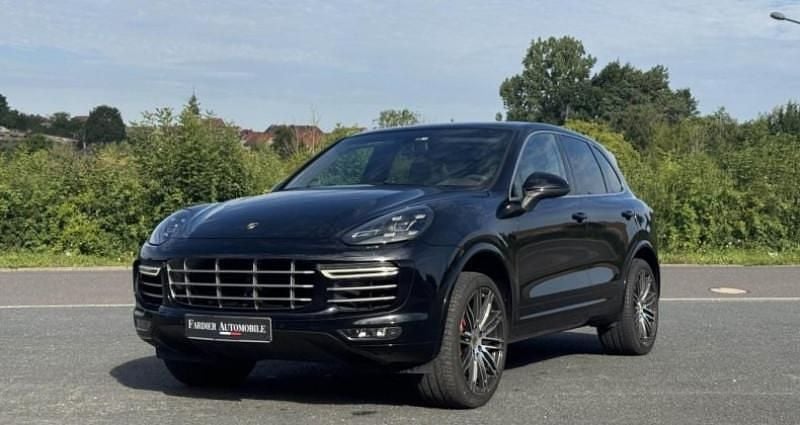 Utilisé 2015 Porsche Cayenne Turbo SUV | 44 990 € - Image 1/4