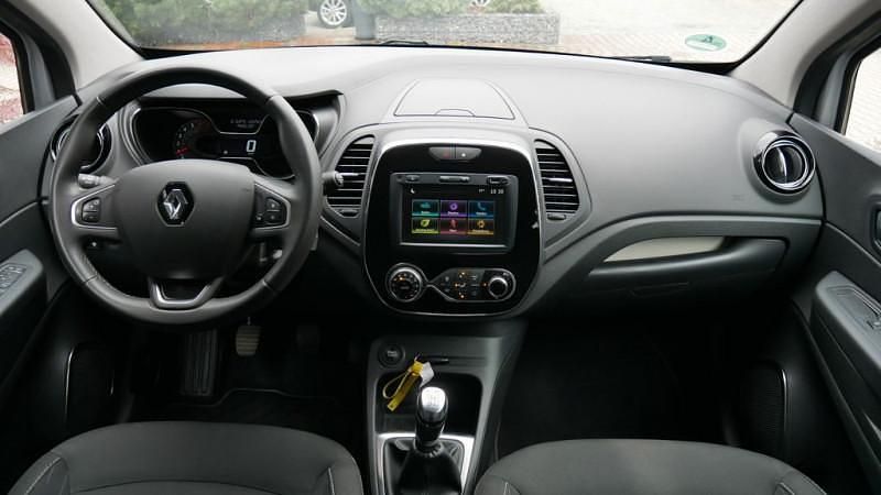 Image 3/4