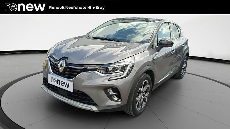 Gris Utilisé 2024 Renault Captur Techno SUV | 17 490 € (Bon prix) - Image 1/4