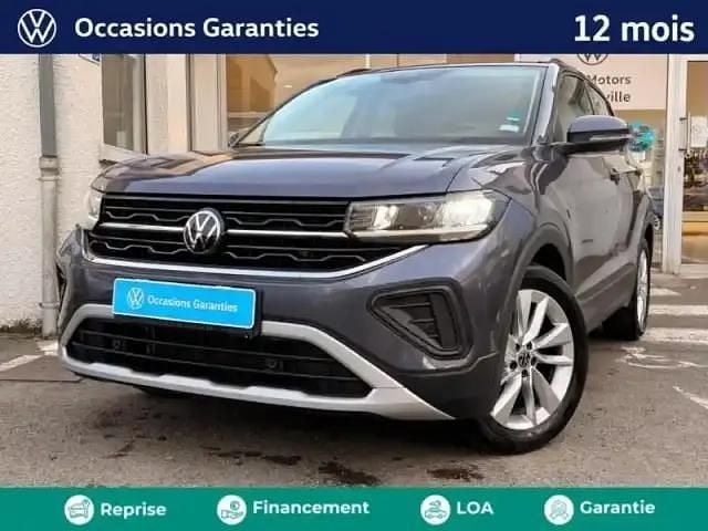Gris cendré métallisée Utilisé 2025 VW T-Cross Edition SUV | 25 990 € (Prix cher) - Image 1/4