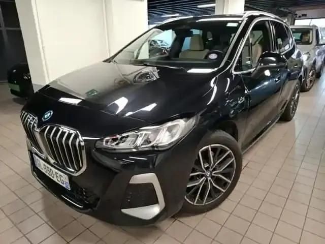 Saphirschwarz métallisé Occasion 2022 BMW 225 Active Tourer M Sport Monospace | 33 900 € (Prix juste) - Image 1/4