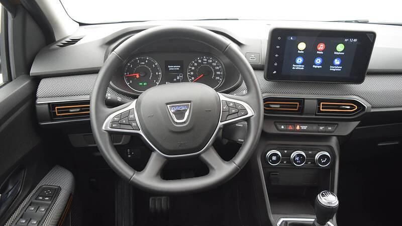 Occasion Dacia Sandero Expression 2023 Orange Citadine