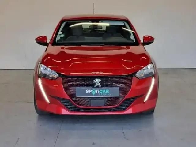 Rouge elixir (v) Utilisé 2021 Peugeot e-208 Allure Citadine | 15 990 € - Image 1/4
