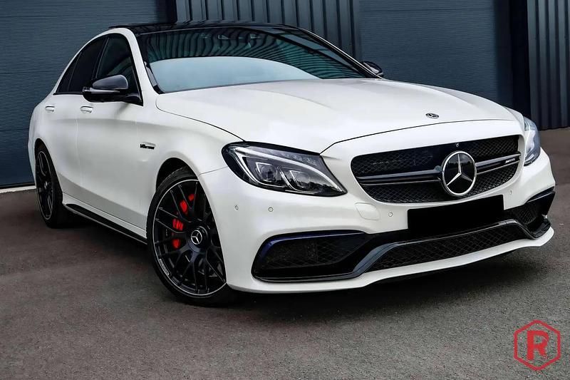 Blanc Utilisé 2018 Mercedes C63 AMG AMG Berline | 44 000 € - Image 1/4