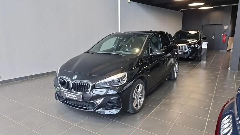 Noir Utilisé 2021 BMW 220 iPerformance Monospace | 24 990 € (Super prix) - Image 1/4