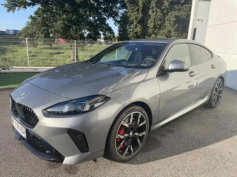 Gris Utilisé 2025 BMW 220 M Sport Berline | 49 856 € (Prix cher) - Image 1/4