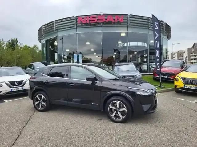 Noir Utilisé 2023 Nissan Qashqai N-Connecta SUV | 24 790 € (Prix juste) - Image 1/4