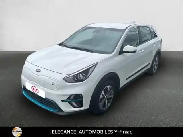 Blanc Utilisé 2021 Kia e-Niro Motion SUV | 16 490 € (Bon prix) - Image 1/4