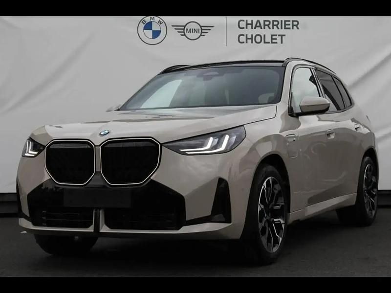 Gris Nouvelle 2025 BMW X3 M Sport SUV | 79 400 € (Prix assez cher) - Image 1/4