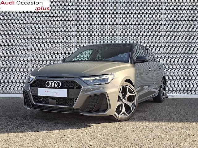 Gris chronos métallisé noir mythe métallisé Occasion 2025 Audi A1 Sportback S-line plus Citadine | 32 990 € - Image 1/4