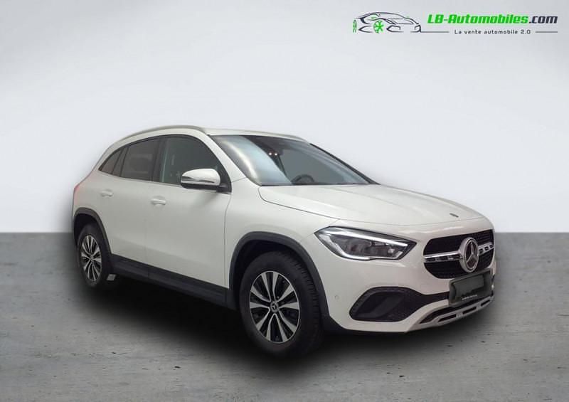 Utilisé 2020 Mercedes GLA200 SUV | 31 200 € (Super prix) - Image 1/4