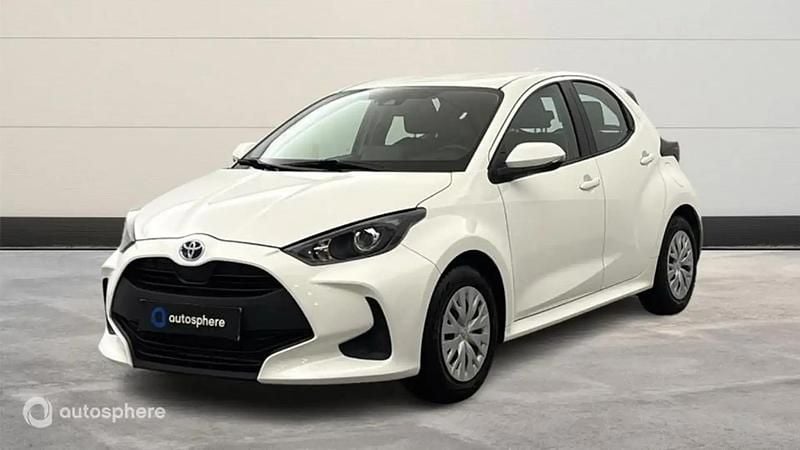 Blanc Occasion 2022 Toyota Yaris Hybrid Berline | 18 499 € (Bon prix) - Image 1/4