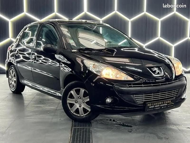 Noir Utilisé 2009 Peugeot 206 Berline | 4 000 € (Prix juste) - Image 1/4