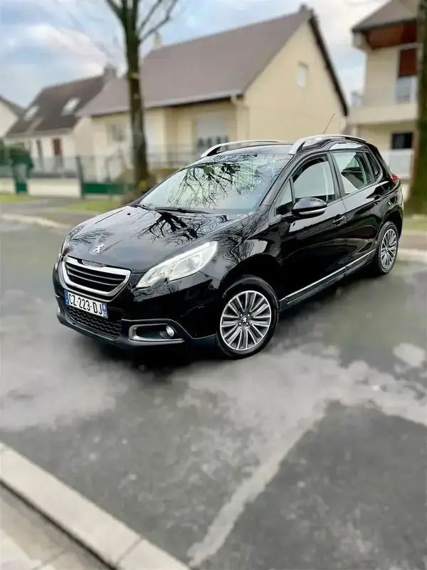 Utilisé 2013 Peugeot 2008 Allure SUV | 6 490 € (Prix juste) - Image 1/4