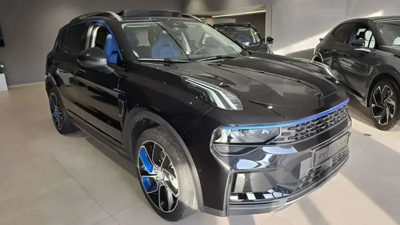 Noir Utilisé 2022 Lynk & Co 01 SUV | 26 900 € (Prix juste) - Image 1/4